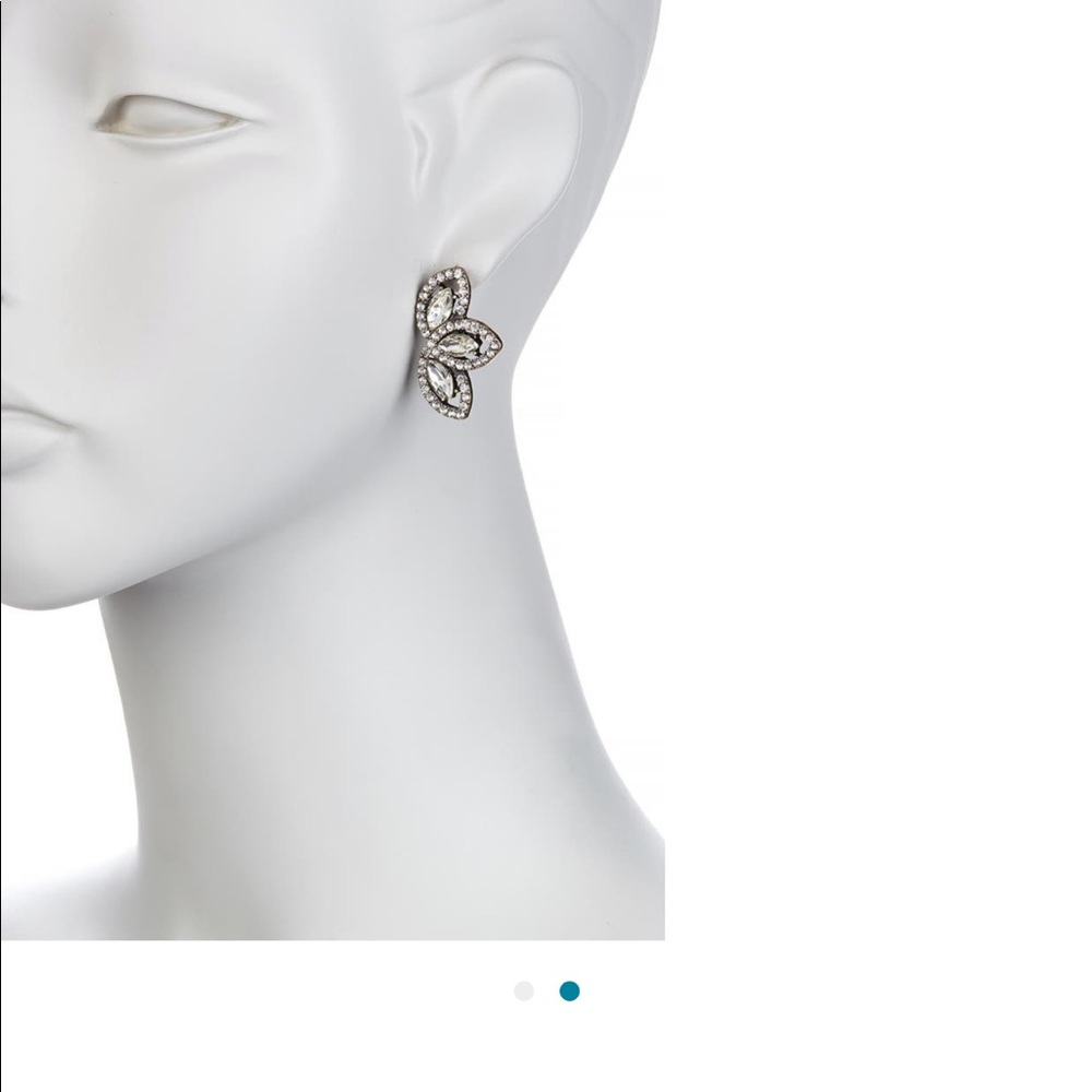 Olivia Welles earrings